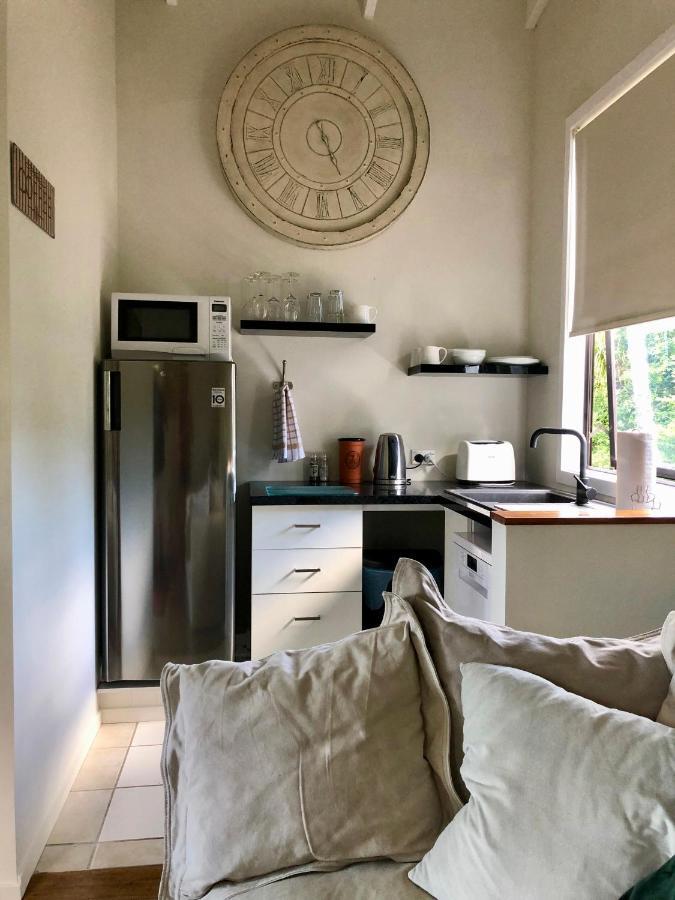 Ostend Le Chalet Waiheke Apartments מראה חיצוני תמונה