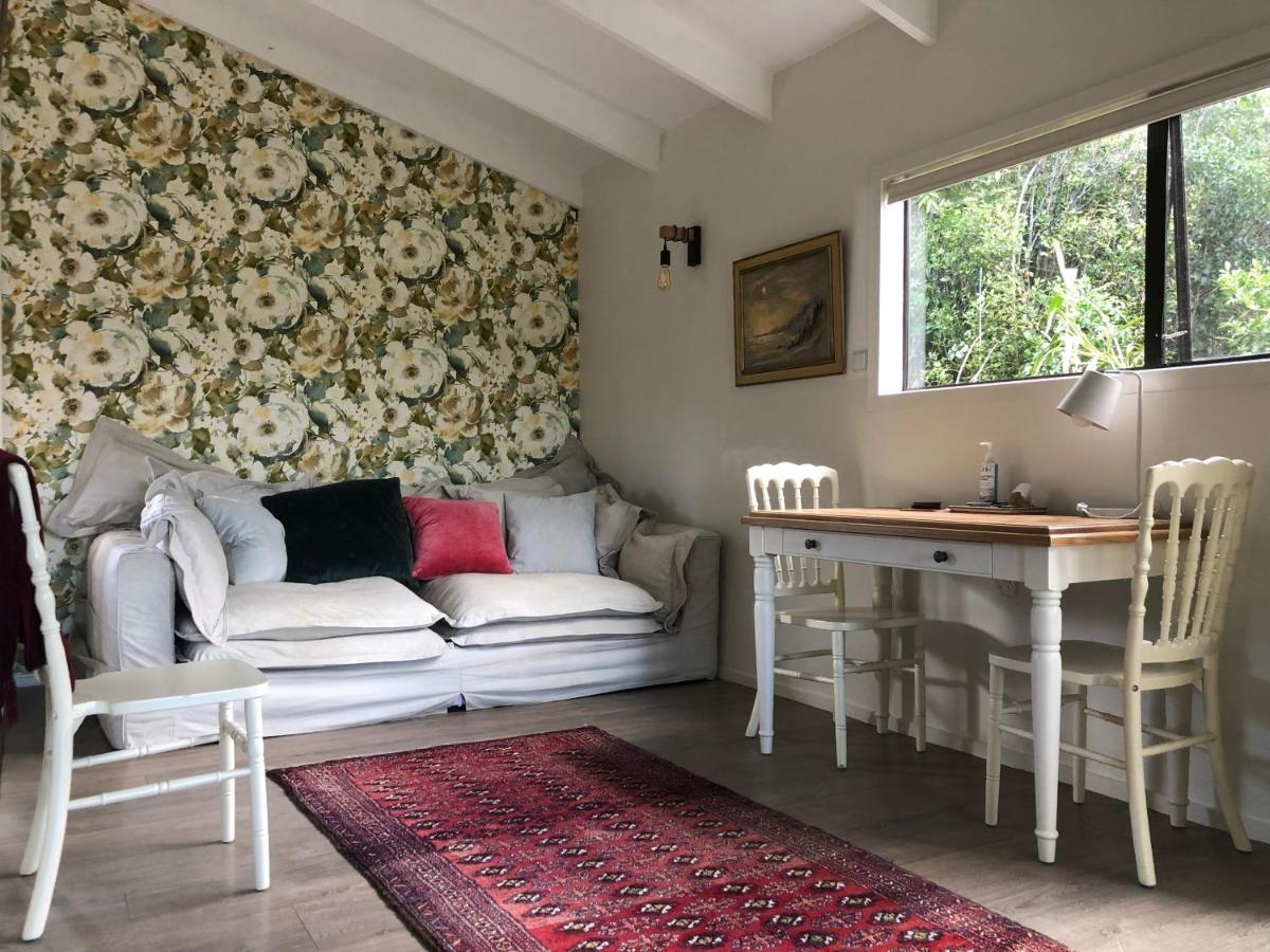 Ostend Le Chalet Waiheke Apartments מראה חיצוני תמונה