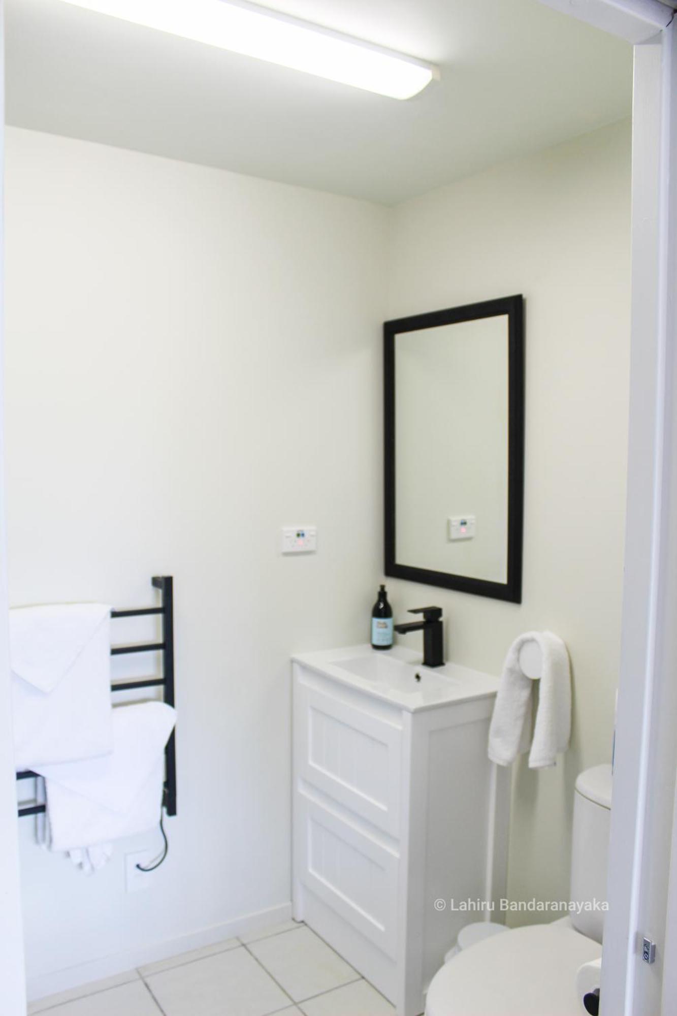 Ostend Le Chalet Waiheke Apartments חדר תמונה